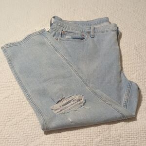 GAP Men's Relaxed Fit Jeans in Light Blue